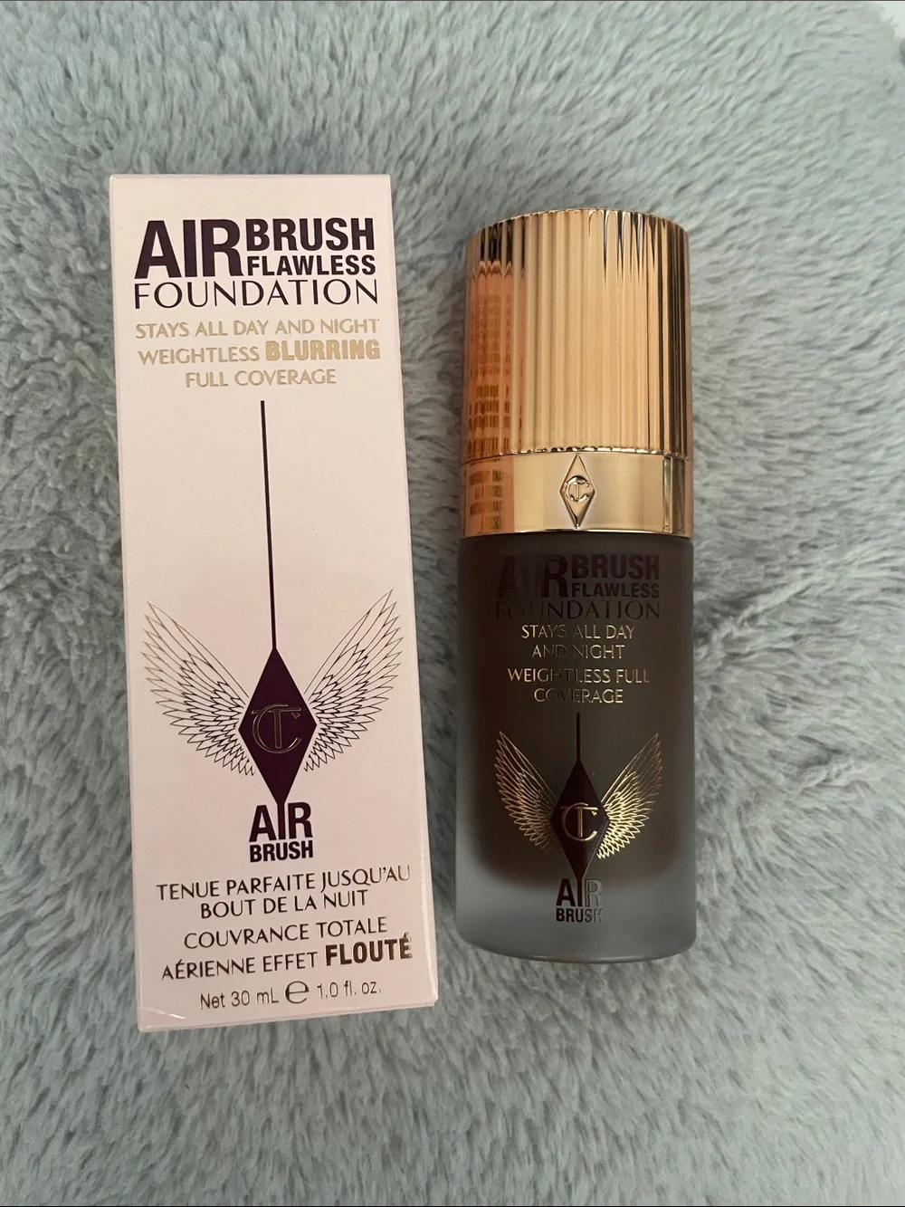 Charlotte Tilbury Airbrush Flawless Foundation - Cream/Gold